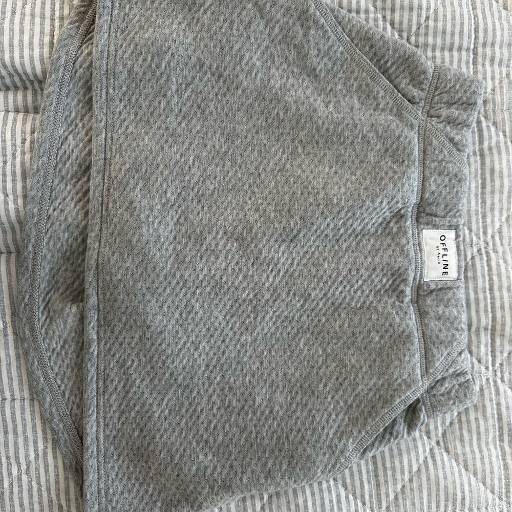 Aerie Heather Gray Textured Skirt